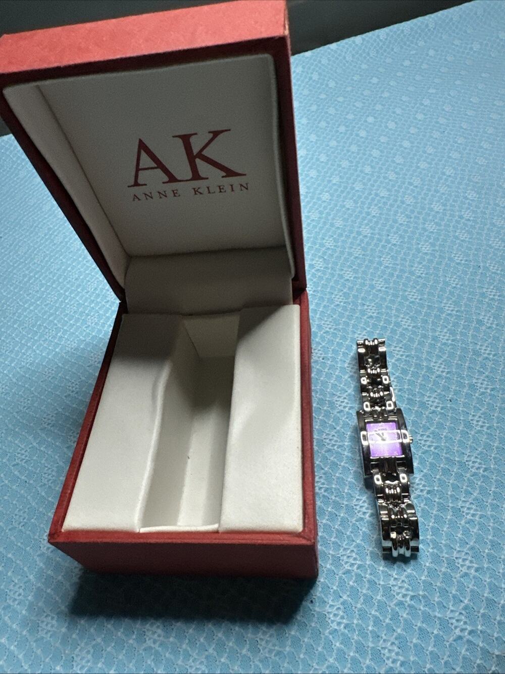 vintage anne klein womens watch Needs Battery